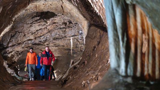 Otužilci v Punkevních jeskyních, 4. 10. 2025